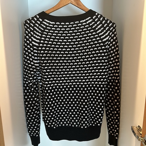 Karen Millen, knit black and white sweater. - Picture 2 of 3